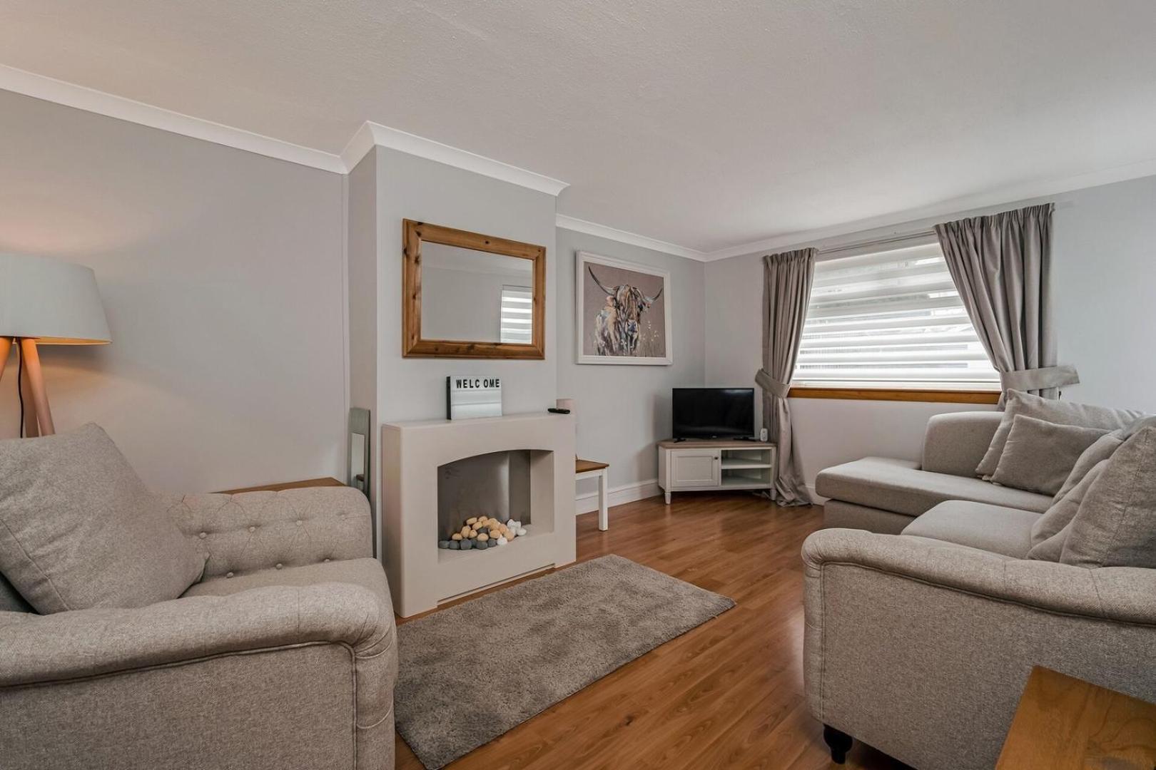 Centrally Situated 1 Bedroom House In 坎伯诺尔德 外观 照片